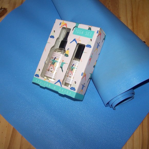 Addison & Gates Other - Addison & Gates NWB Yoga Set Essential Oils